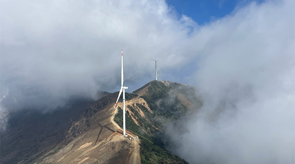 山脊上的新能源|国能日新山地风电场功率预测项目并网!