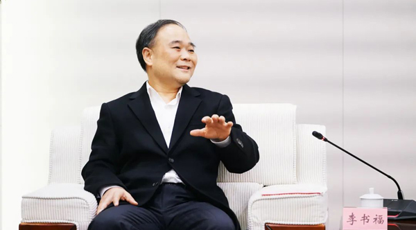 李书福、曾毓群力推的换电给电动车行业带来什么