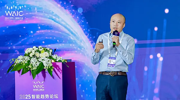 施耐德电气徐栋：AI加速数据中心发展 以创新构建适配未来的基础设施