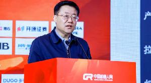 哈工大机器人研究所副所长李瑞峰：动力电池的机器人敏捷制造技术