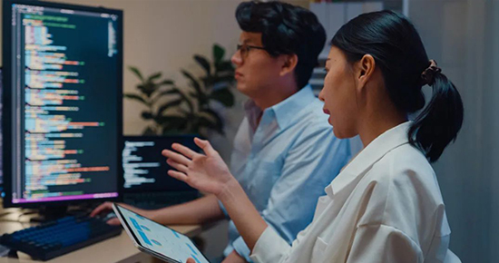 IBM 推出生成式 AI 网络安全助手，打造更高效的威胁检测和响应服务